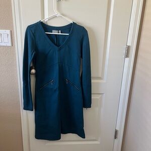 EUC V-NECK DRESS FROM ATHLETA